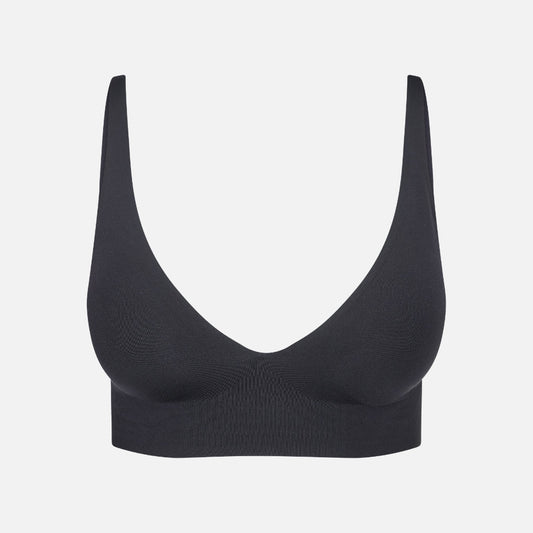 Cozylea Comfort Bra in Black, seamless and wireless, front view